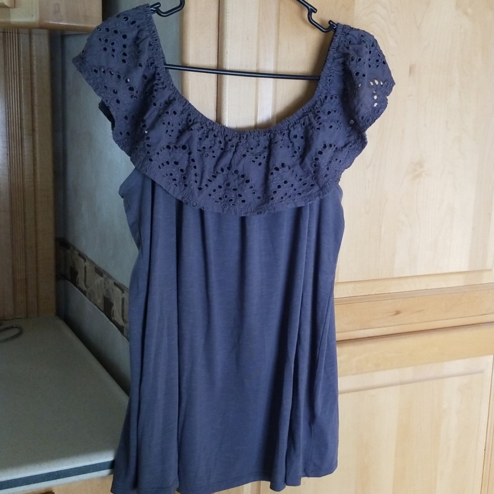 Off the shoulder